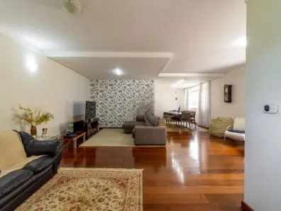 Casa com 5 Quartos à venda, 381m² no Sumaré, São Paulo