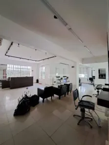 Ponto Comercial para alugar, 236m² no Santa Cecília, São Paulo