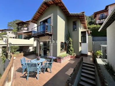 Casa de Condomínio com 3 Quartos à venda, 204m² no Vargem Grande, Teresópolis