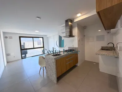 Apartamento com 1 Quarto à venda, 38m² no Carvoeira, Florianópolis