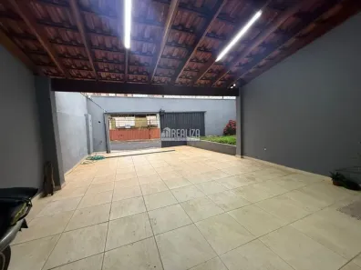 Casa com 2 Quartos à venda, 127m² no Nossa Senhora da Abadia, Uberaba
