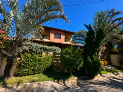 Casa de Condomínio com 3 Quartos à venda, 222m² no Ogiva, Cabo Frio