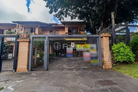 Sobrado com 3 Quartos à venda, 176m² no Jardim Isabel, Porto Alegre