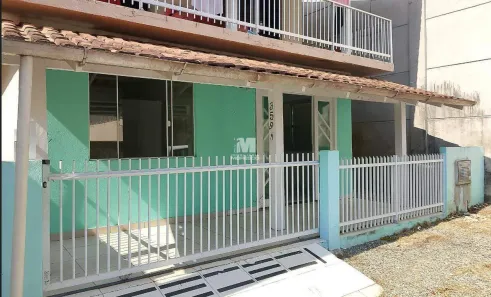 Casa com 2 Quartos para alugar, 70m² no Primeiro de Maio, Brusque