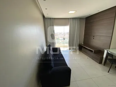Apartamento com 2 Quartos para alugar, 64m² no Martins, Uberlândia