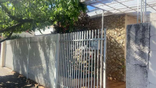 Casa com 3 Quartos para alugar, 220m² no Vila Ercília, São José do Rio Preto