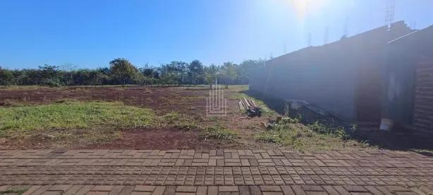 Lote/Terreno à venda, 300m² no Carimã, Foz do Iguaçu