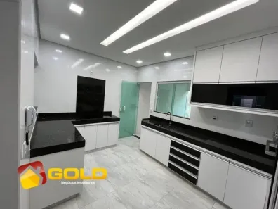 Casa com 3 Quartos à venda, 140m² no Jardim Europa, Uberlândia