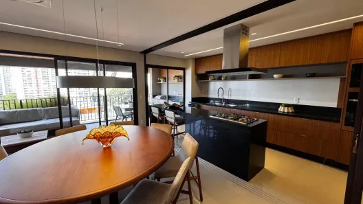 Apartamento com 4 Quartos à venda, 204m² no Setor Bueno, Goiânia