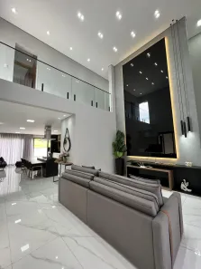 Sobrado com 4 Quartos à venda, 220m² no Condomínio Riviera de Santa Cristina XIII, Paranapanema