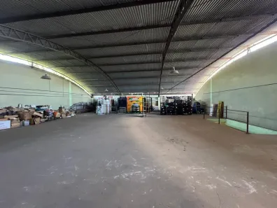 Galpão/Depósito/Armazém à venda, 800m² no Águas Brancas, Ananindeua