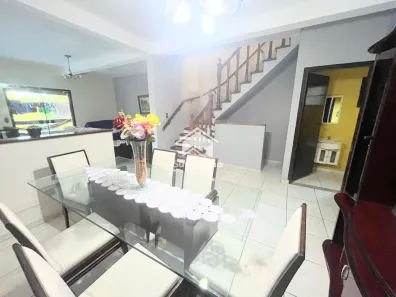 Sobrado com 3 Quartos à venda, 320m² no Samambaia, Mairiporã