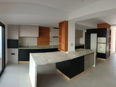 Casa de Condomínio com 4 Quartos à venda, 200m² no Residencial Jardins Lyon, Aparecida de Goiânia