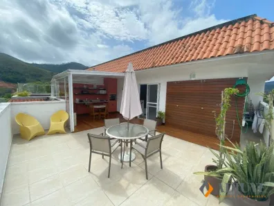 Cobertura com 4 Quartos à venda, 183m² no Itaipava, Petrópolis