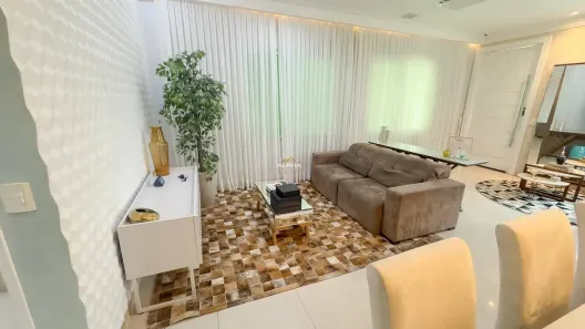 Casa de Condomínio com 4 Quartos à venda, 238m² no Cajazeiras, Fortaleza