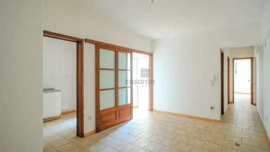 Apartamento com 2 Quartos para alugar, 55m² no Centro, Pelotas