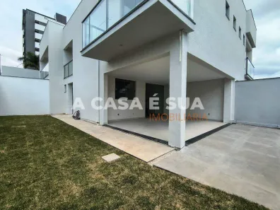 Casa com 3 Quartos à venda, 144m² no Filadélfia, Betim