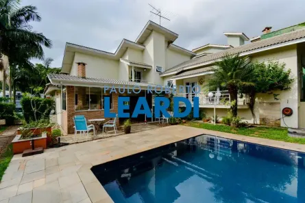 Casa de Condomínio com 3 Quartos à venda, 330m² no Jardim Imperial, Arujá