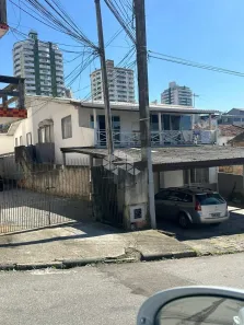 Prédio Residencial com 9 Quartos à venda, 300m² no Barreiros, São José