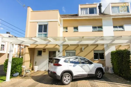Casa de Condomínio com 3 Quartos para alugar, 230m² no Estância Velha, Canoas