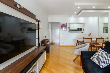 Apartamento com 3 Quartos à venda, 81m² no Vila Ipojuca, São Paulo
