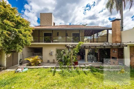 Casa com 3 Quartos à venda, 233m² no Pilarzinho, Curitiba