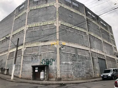 Galpão/Depósito/Armazém para alugar, 800m² no Jardim Nascente, Itaquaquecetuba