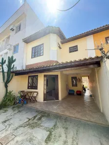 Casa com 3 Quartos à venda, 128m² no Riviera Fluminense, Macaé