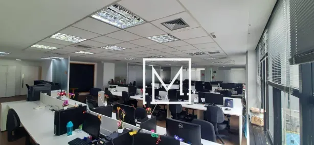 Sala Comercial para alugar, 324m² no Vila Olímpia, São Paulo