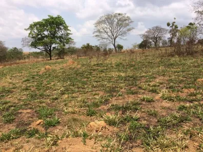 Lote/Terreno à venda, 914m² no Centro, Corumbá de Goiás