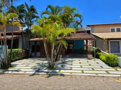 Casa de Condomínio com 3 Quartos à venda, 114m² no Enseada, São Sebastião