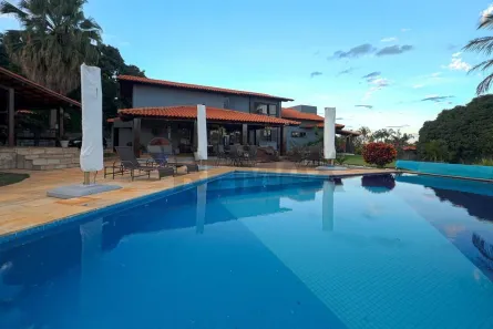 Casa com 6 Quartos para alugar, 700m² no Park Way, Brasília
