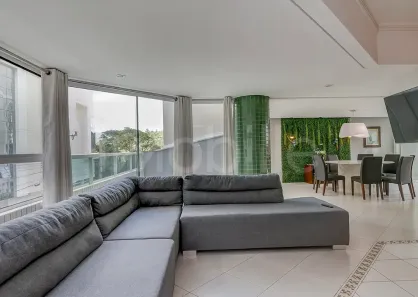 Apartamento com 3 Quartos para alugar, 240m² no Centro, Balneário Camboriú