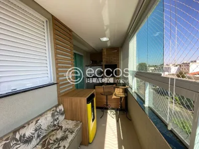 Apartamento com 3 Quartos à venda, 96m² no Santa Mônica, Uberlândia