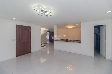 Casa com 4 Quartos para alugar, 175m² no Cristal, Porto Alegre