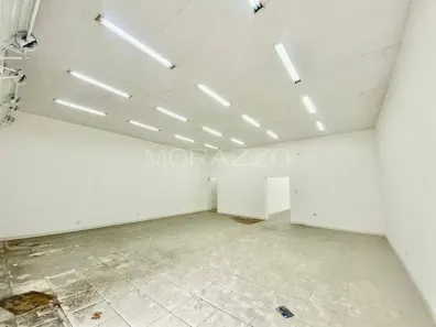 Ponto Comercial para alugar, 525m² no Centro, Jacareí