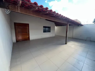 Casa com 3 Quartos à venda, 120m² no Loteamento Reserva Real, Montes Claros
