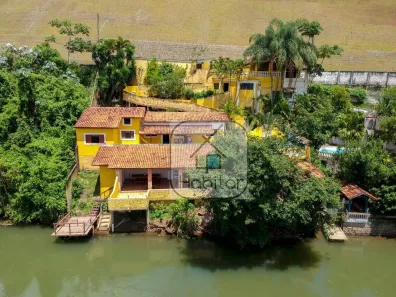 Fazenda/Sítio com 3 Quartos à venda, 400m² no , Guararema