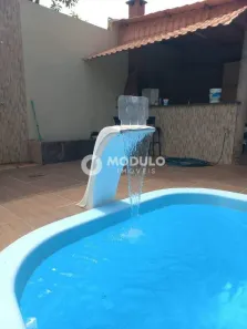 Fazenda/Sítio com 5 Quartos à venda, 450m² no Luizote de Freitas, Uberlândia