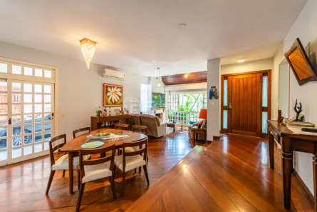 Casa de Condomínio com 4 Quartos à venda, 318m² no Pedra Redonda, Porto Alegre