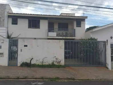Sobrado com 4 Quartos à venda, 253m² no Jardim Bom Retiro, Campinas
