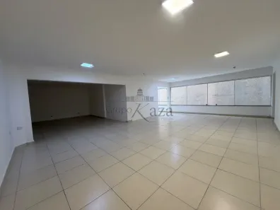 Sala Comercial para alugar, 105m² no Parque Residencial Aquarius, São José dos Campos
