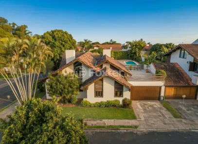 Casa de Condomínio com 7 Quartos à venda, 343m² no Petrópolis, Porto Alegre