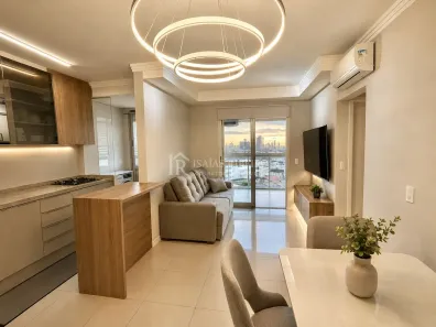 Apartamento com 2 Quartos à venda, 66m² no Roçado, São José