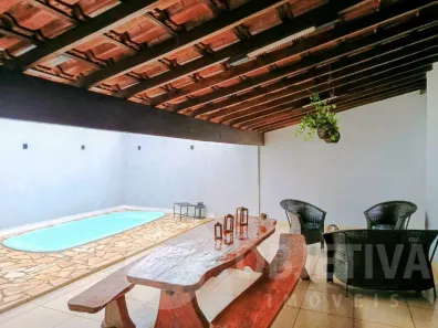 Casa com 3 Quartos à venda, 150m² no Residencial Gramado, Uberlândia