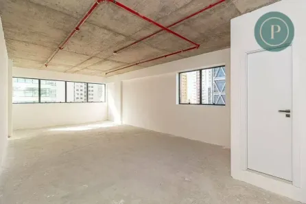 Sala Comercial à venda, 55m² no Vila Izabel, Curitiba