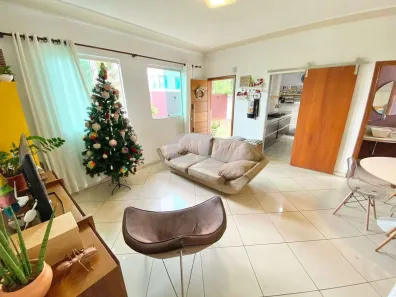 Casa com 3 Quartos à venda, 110m² no Trevo, Belo Horizonte