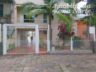 Casa com 3 Quartos à venda, 317m² no São João, Porto Alegre