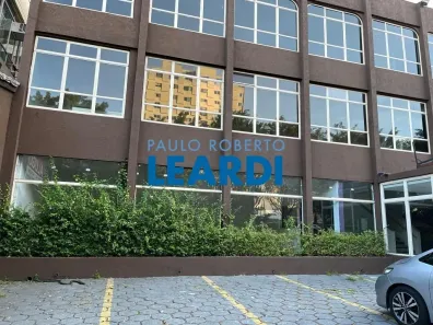 Ponto Comercial com 10 Quartos para alugar, 640m² no Pinheiros, São Paulo