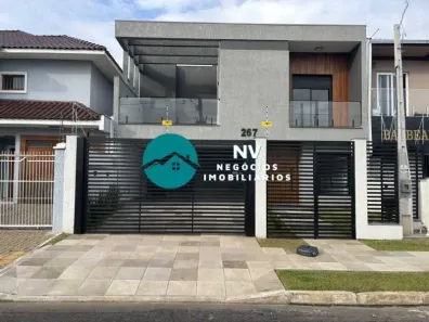 Sobrado com 3 Quartos à venda, 197m² no Igara, Canoas